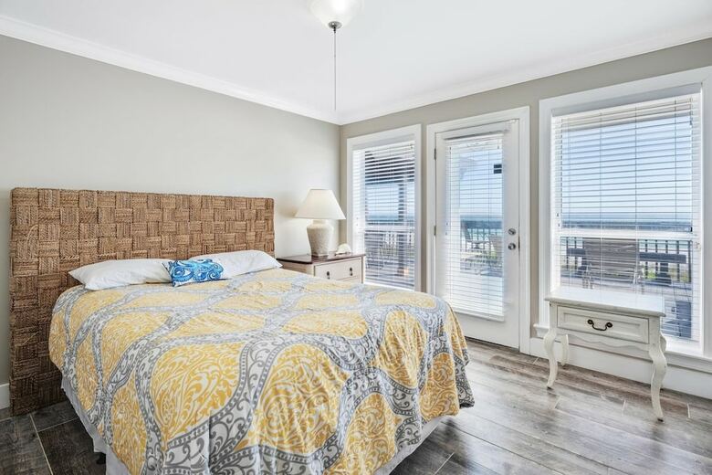 Golden Beach House