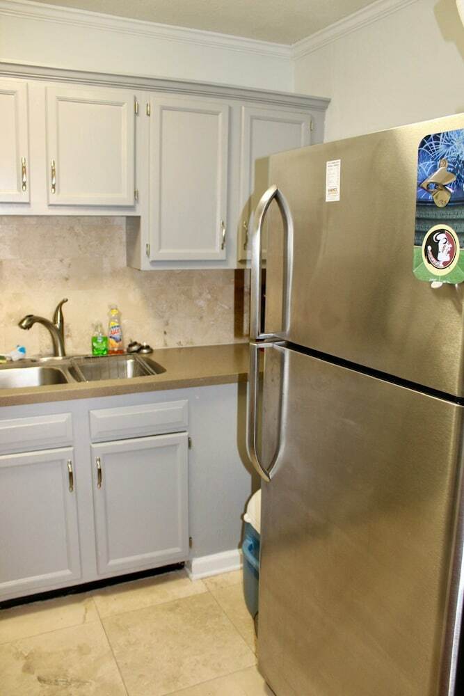 Apartamento Excellent Location! On Campus Studio Sleeps 4