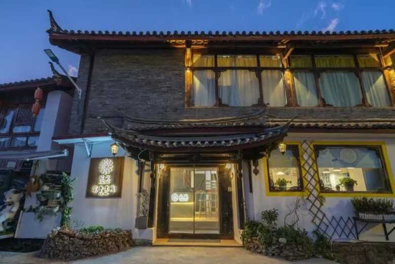 Floral Hotel � Kuan Tang Lijiang