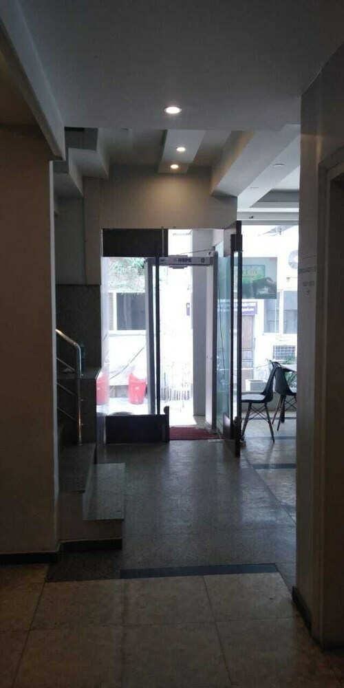 Hotel Moon Residency