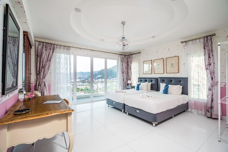 Chil Out Villa Patong
