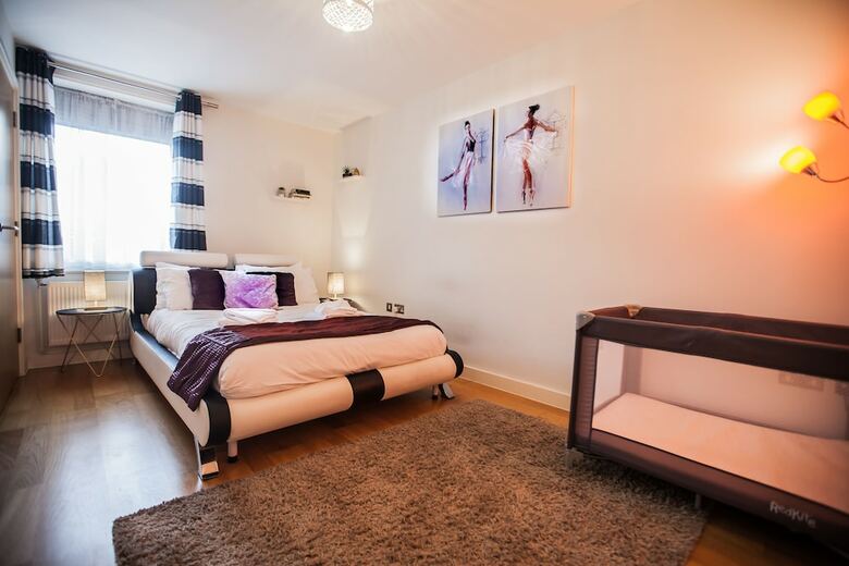 Apartamentos New Modern Large 2 Bed