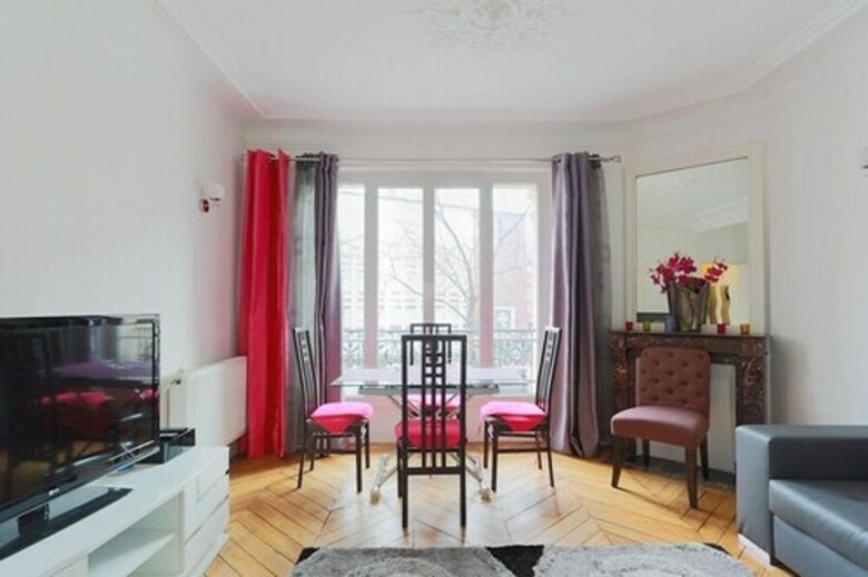 Apartamento Joli F2 � Paris 16