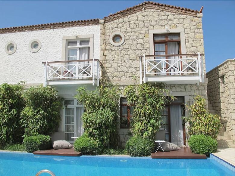 Alenos Boutique Hotel