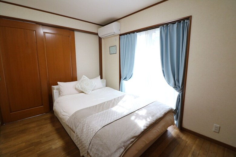 Apartamentos Sophia Court Room101.102