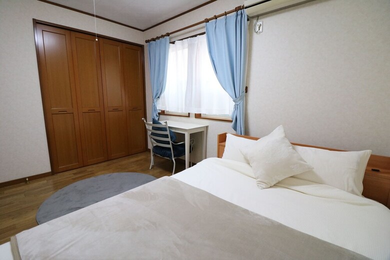 Apartamentos Sophia Court Room101.102