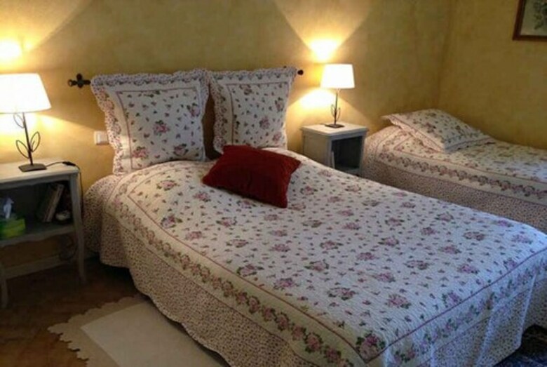 Hotel La Bastide Du Pin - Chambres D'h�tes