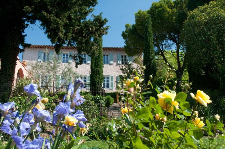 Hotel La Bastide Du Pin - Chambres D'h�tes