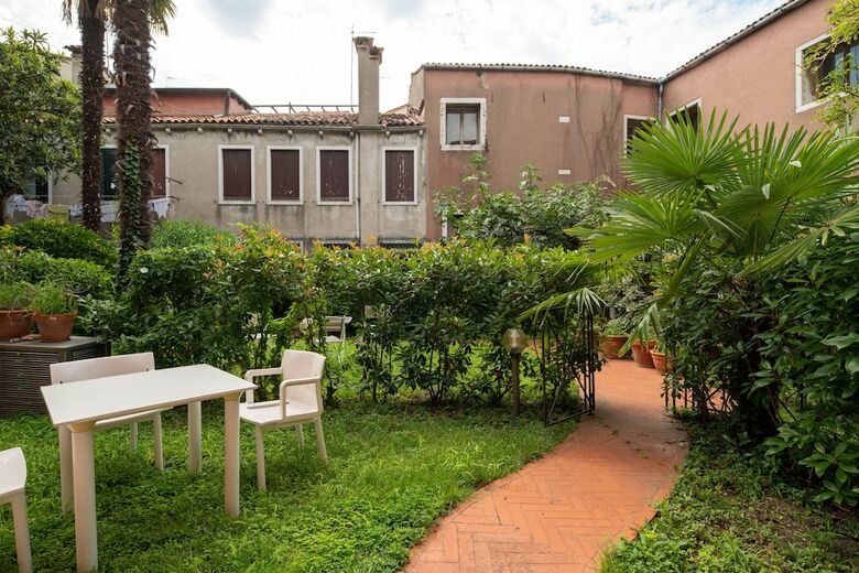 Garden Apartment
