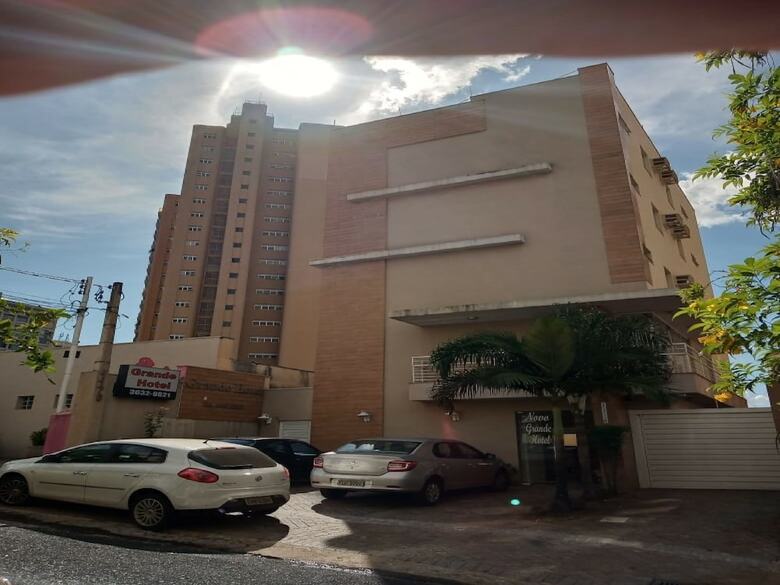 Oyo Novo Grande Hotel