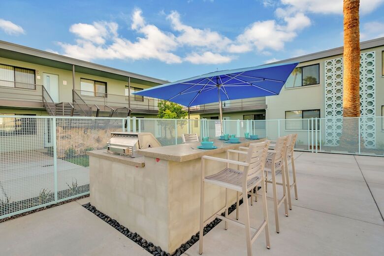 Hostal Modern Contemporary Ot Scottsdale W-pool