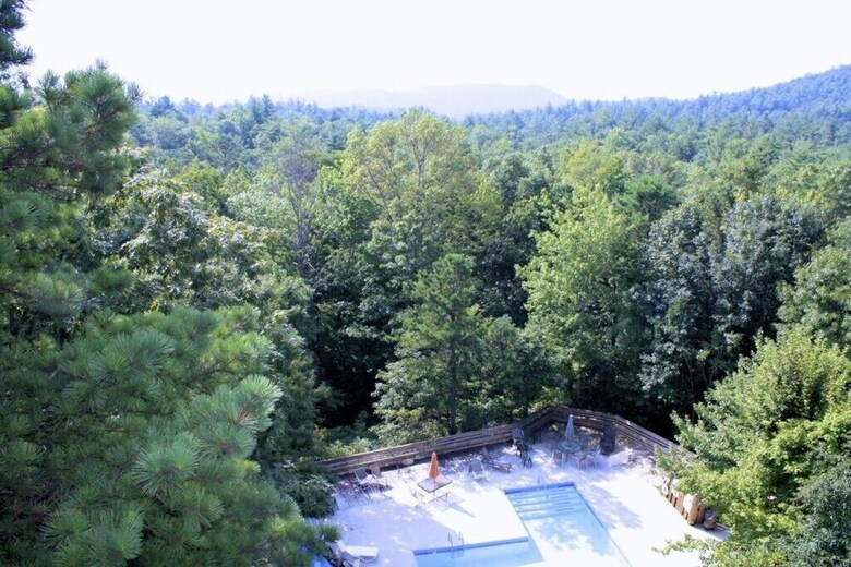 North Carolina Mountain Escape
