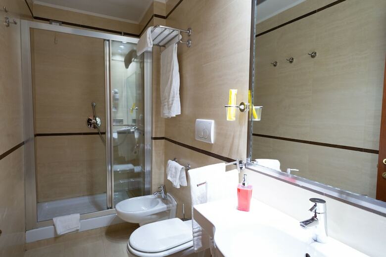 Cervara Park Hotel