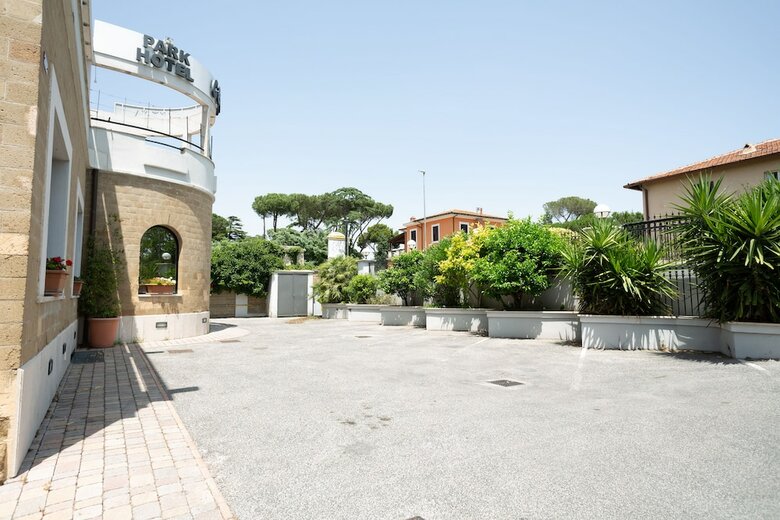 Cervara Park Hotel
