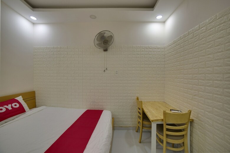 Hotel Oyo 644 Stella House & Apartment