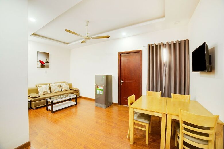 Hotel Oyo 644 Stella House & Apartment