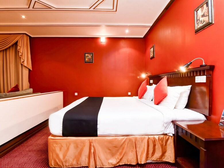 Capital O 456 Almansour Grand Hotel