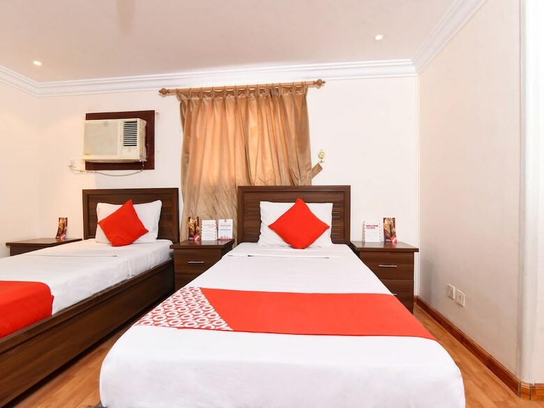 Oyo 416 Bonais Hotel