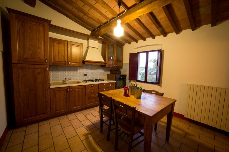 Agroturismo La Torre Rasa