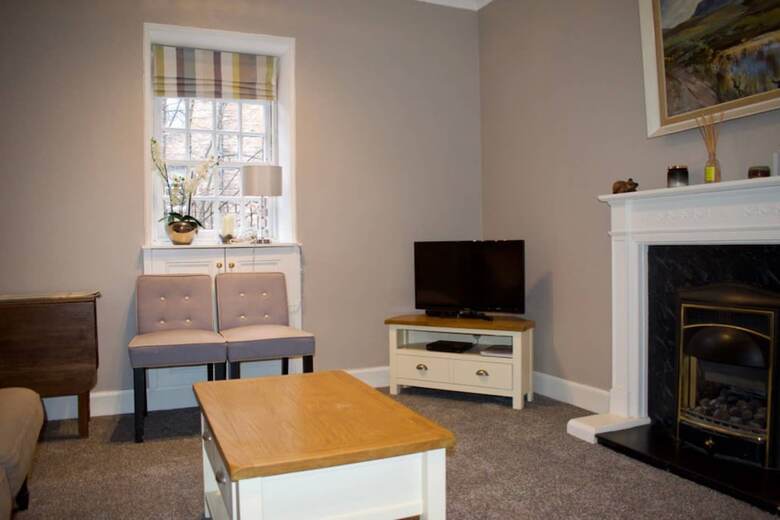 Cosy 2 Bedroom Apartment In Dean Village