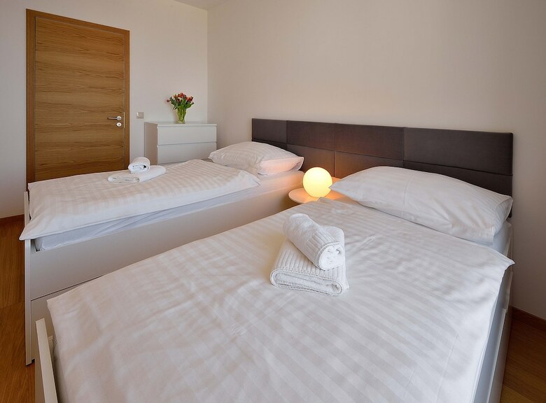 Panorama City Apartments By Ambiente