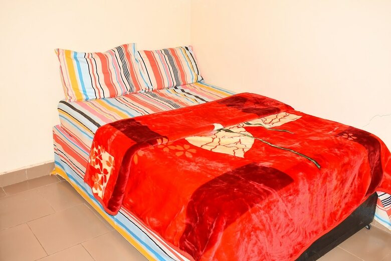 Apartamentos London Innn 3