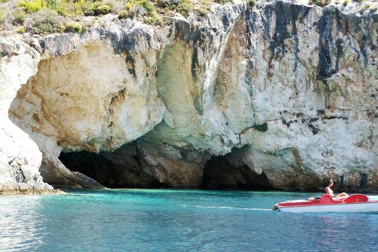 Beautiful 2-bed Villa In Zakynthos