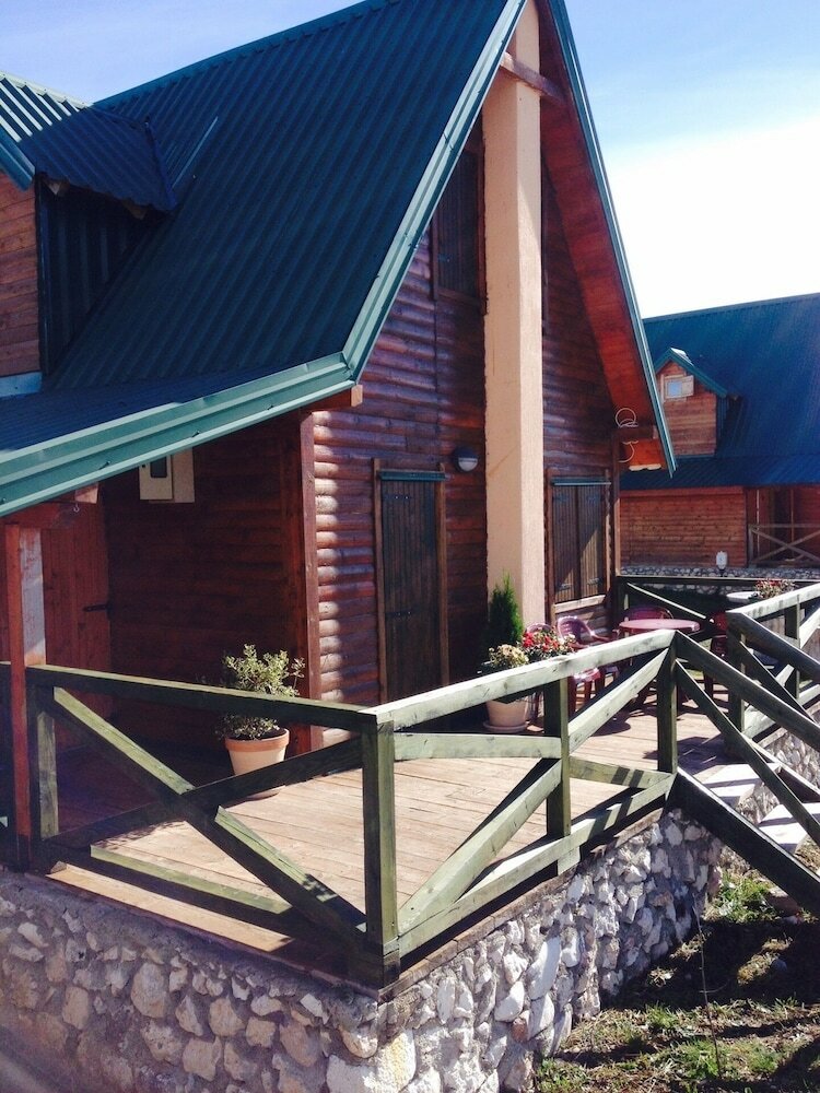 Cabana Charming 2-bed Cottage With In ?abljak
