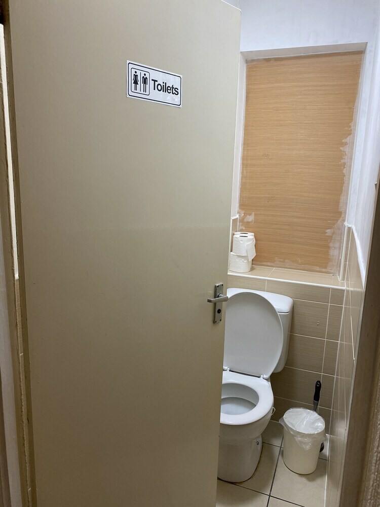 6-bed Apartment In Liverpool