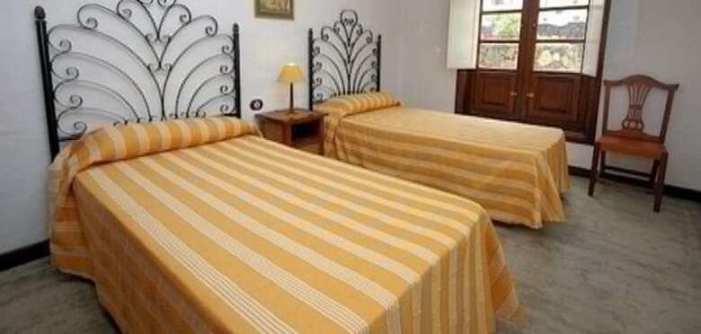 Villa - 3 Bedrooms With Pool - 102782