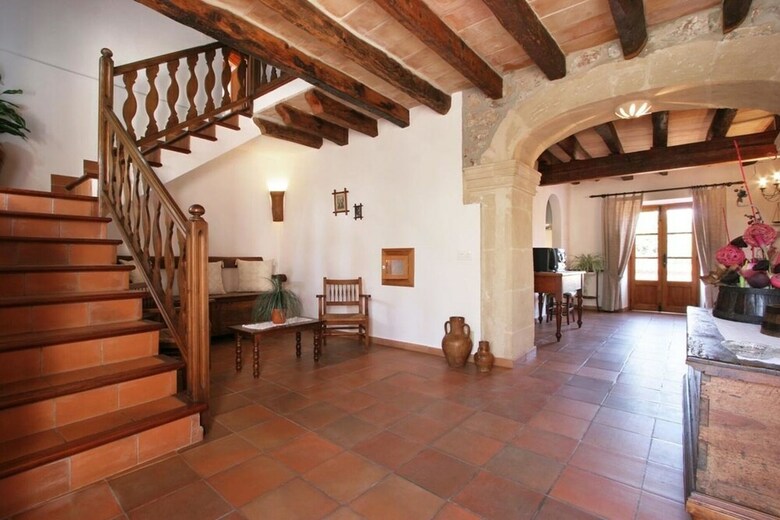 Villa - 5 Bedrooms With Pool - 103159