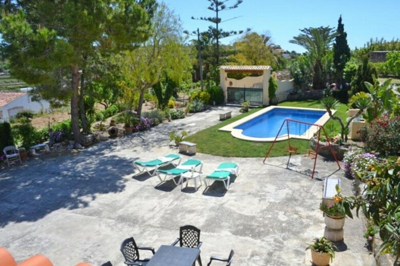 Villa - 3 Bedrooms With Pool - 104988
