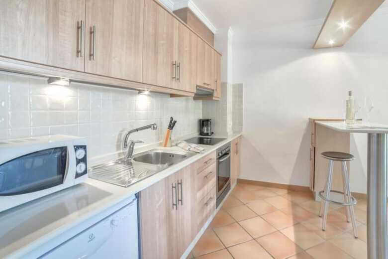 Villa - 2 Bedrooms With Pool - 106428