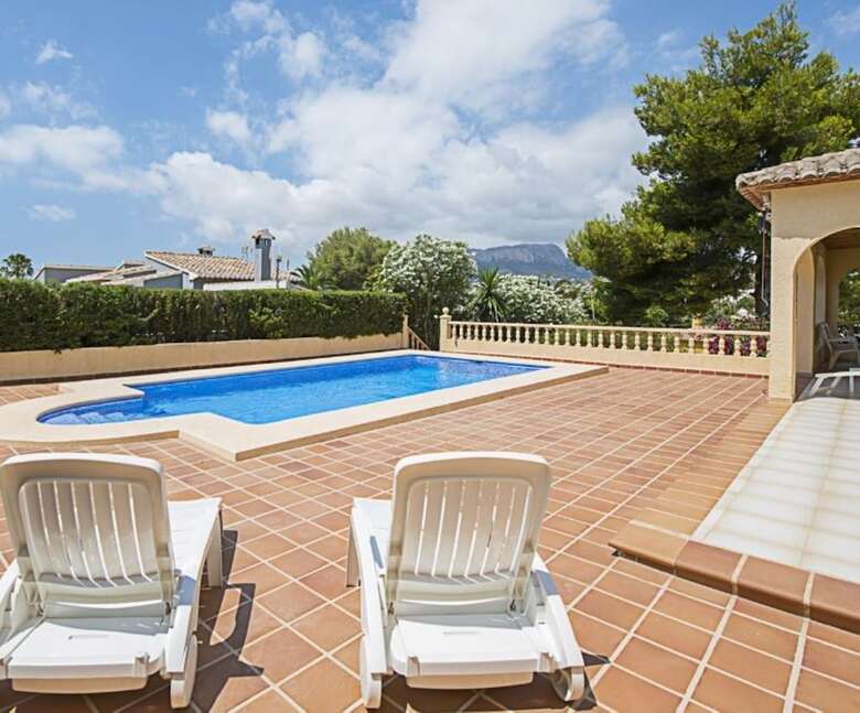 Villa - 3 Bedrooms With Pool - 106419