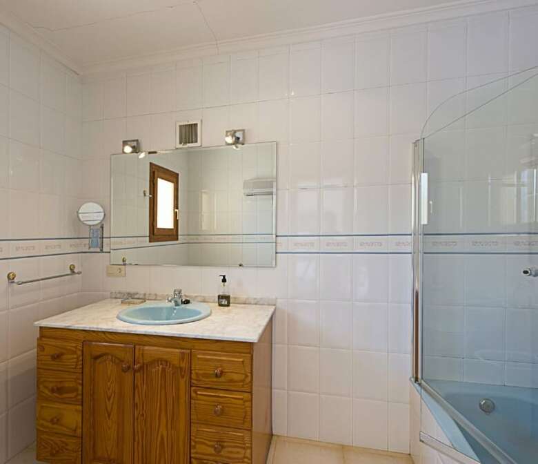 Villa - 3 Bedrooms With Pool - 106419