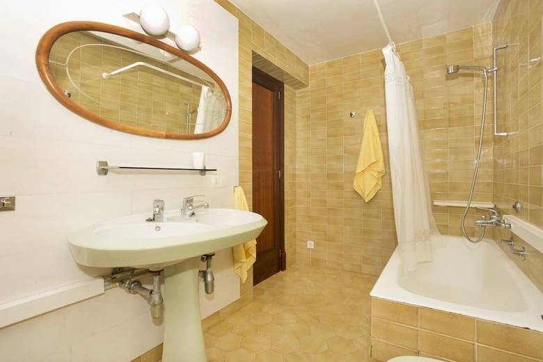 Villa House - 2 Bedrooms With Sea Views - 103213