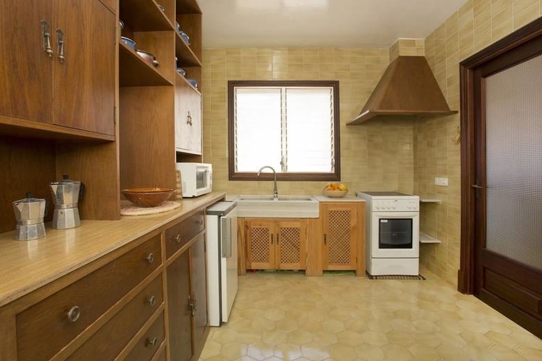 Villa House - 2 Bedrooms With Sea Views - 103213