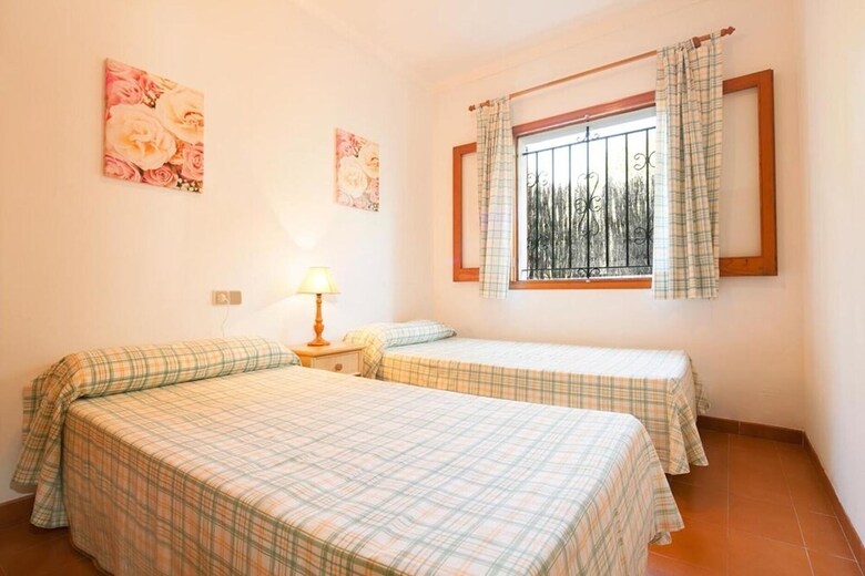 Villa - 3 Bedrooms With Pool And Wifi - 103191