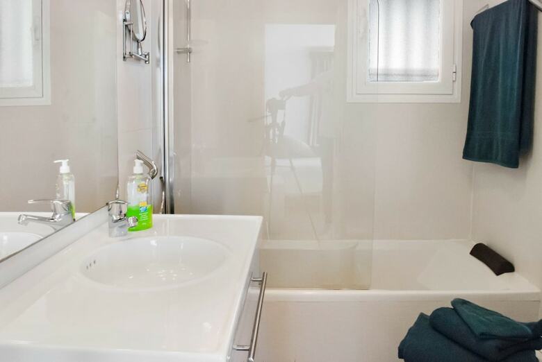 Villa Apartment - 2 Bedrooms With Pool And Wifi - 107295