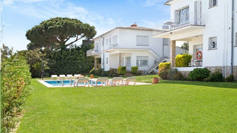 Villa Apartment - 2 Bedrooms With Pool - 107156