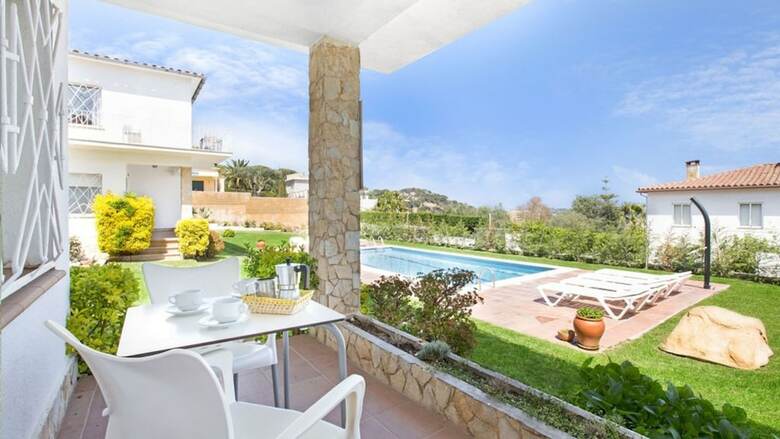 Villa Apartment - 2 Bedrooms With Pool - 107156