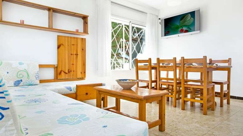 Villa Apartment - 2 Bedrooms With Pool - 107156