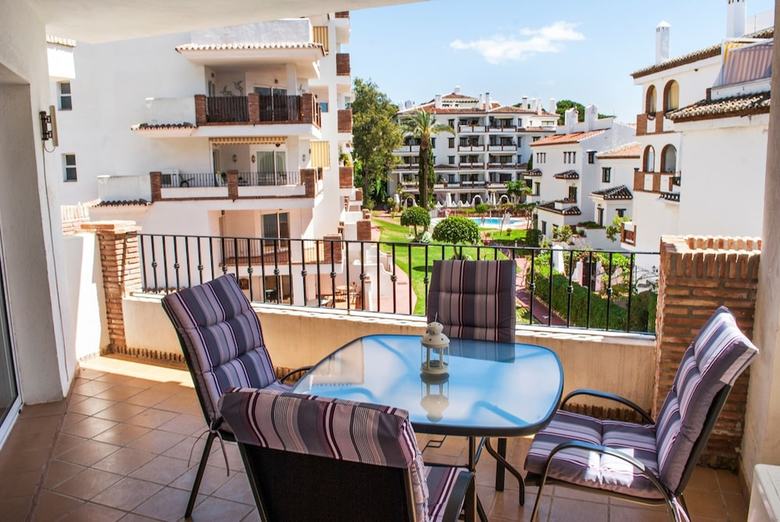 Villa Apartment - 2 Bedrooms With Pool And Wifi - 107322
