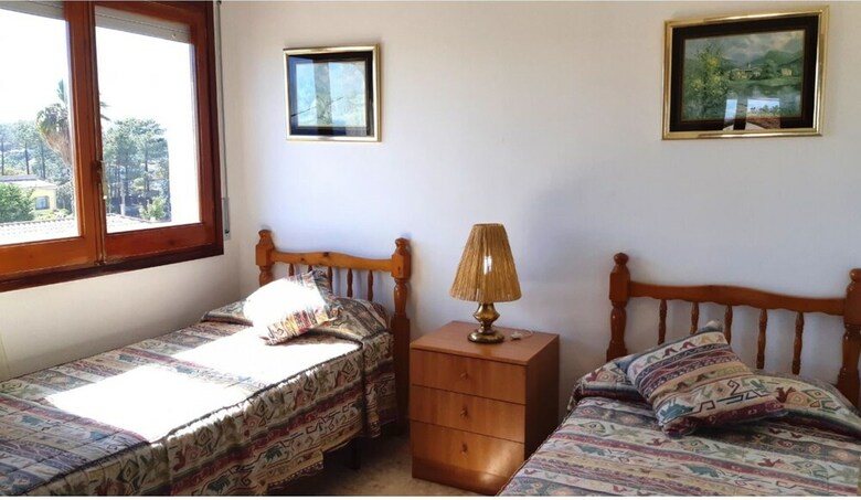 Villa House - 4 Bedrooms - 107742
