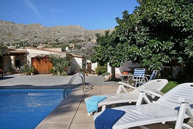 Villa - 4 Bedrooms With Pool - 103228