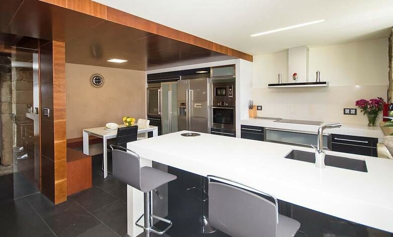 Villa House - 3 Bedrooms - 107757