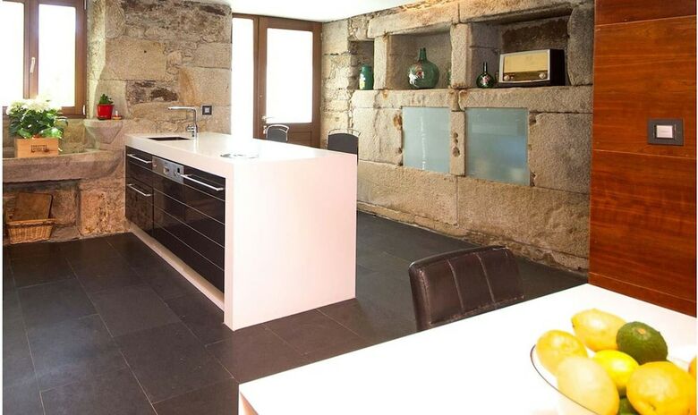 Villa House - 3 Bedrooms - 107757