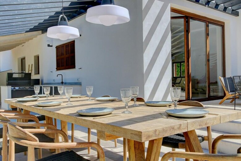 Villa - 4 Bedrooms With Pool And Wifi - 107785