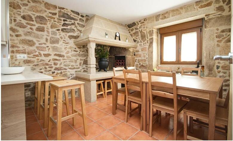 Villa House - 4 Bedrooms With Wifi - 107751