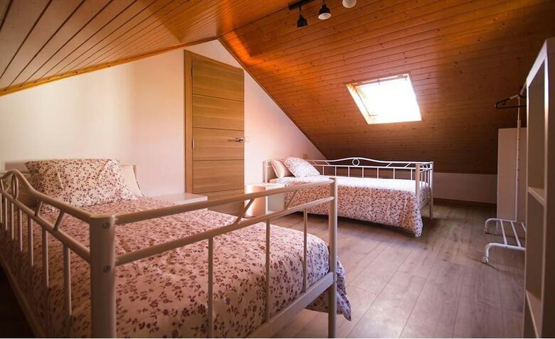 Villa House - 4 Bedrooms With Wifi - 107751